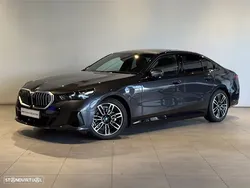 BMW 530 e Pack Desportivo M