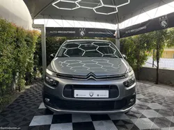 Citroën C4 1.2 puretech feel eat8
