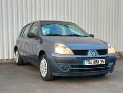 RENAULT Clio II 5 Portes Phase 2 1.2 i 16V 75 cv Campus Clim