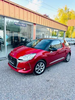 DS DS 3 1.6 BlueHDi 100 CV BVM5 Connected Chic, berline, bordeaux , 5 cv, 3 portes,