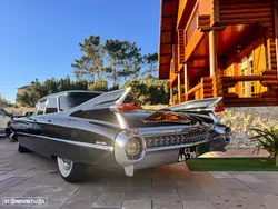 Cadillac DeVille