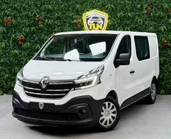 Renault TRAFIC 6 Places 2.0 Dci 120ch L2H1 Cabine Approfondie | APPLE CAR PLAY | ATTELAGE | CAMERA DE RECUL | BLUETOOTH | FEUX LED | 6 PLACES | TVA RECUPERABLE |