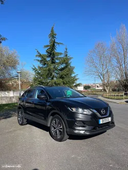 Nissan Qashqai 1.3 DIG-T AKARI