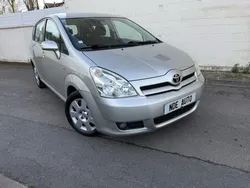 Toyota Corolla Verso – Monospace 7 places pratique, confortable et fiable Boîte : Automatique (confort de conduit