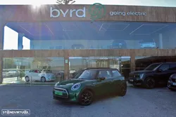 MINI 3 Portas Cooper SE Camden Edition