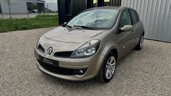 Renault Clio 3 (III) 1.5 dCi 85 ch EXCEPTION 2 – 211 800 km – REGULATEUR – CLIM – GARANTIE