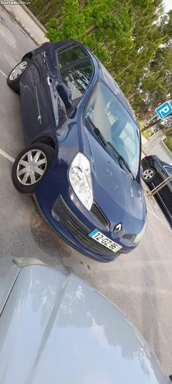 Renault Clio 1.6
