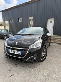 Peugeot 208 1.2l 82cv allure