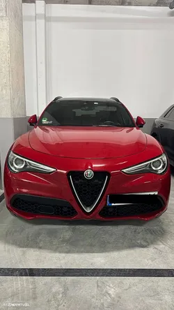 Alfa Romeo Stelvio 2.0 Turbo 16V AT8-Q4 Executive