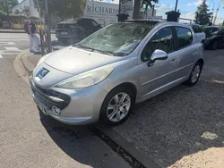 PEUGEOT 207 1.6 VTi 16V 120ch Premium Pack A