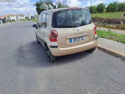Renault Modus Carro