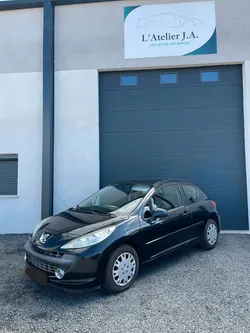 PEUGEOT 207 1.6 HDI 109 ch – 3 PORTES – TRÈS ÉCONOMIQUE – IDÉAL JEUNE PERMIS