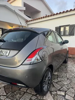 Lancia Ypsilon 1.3 multijet