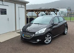 PEUGEOT 208 1.6 e-HDI 92cv CAR PLAY 2013