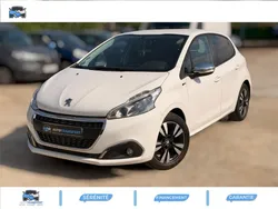 PEUGEOT 208 1.2i GARANTIE 6 MOIS - 82 citadine Style