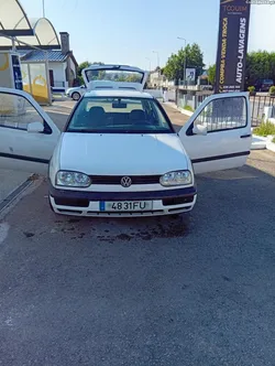 VW Golf Em muito bom estado