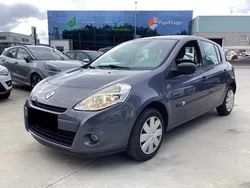 Renault CLIO 3 III 1.2 16V 75CH AUTHENTIQUE 5P