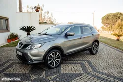 Nissan Qashqai 1.5 dCi Tekna Premium Pele