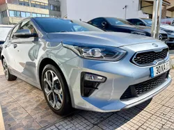 Kia Ceed SW 1.6 CRDI TX SRF EDITION 1 NACIONAL 1 ÚNICO DONO 136 CV