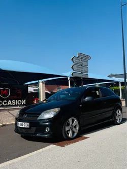 Opel astra gtc