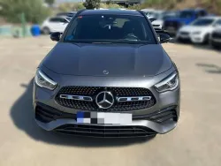 Mercedes-Benz GLA 250 250e