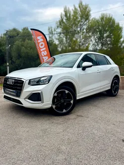 Audi Q2 35 TFSi 150ch Design-Luxe S-Tronic 7 GARANTIE CONSTRUCTEUR (VIRTUAL COCKPIT / SELLERIE FULL CUIR / CAMÉRA / RADARS AV+AR / FEUX FULL LED / CARPLAY / GRAND ÉCRAN GPS)