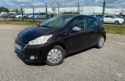 Peugeot 208/1,2 puretech/consomme de l'huile