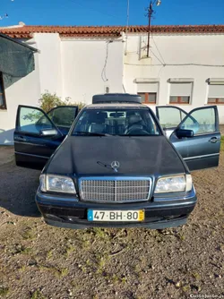 Mercedes-Benz C 250 Turbo Diesel (202128)
