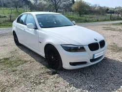 BMW Série 3 V (E90) 318d Confort
