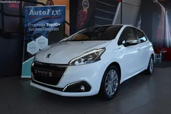 Peugeot 208 1.2 PURETECH SIGNATURE 82 CV