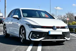 VOLKSWAGEN Golf 2.0 TSI GTI DSG 180kW
