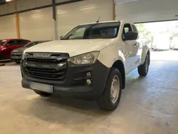 ISUZU D-MAX 1.9L SPACE CAB 4WD 163CH ATTELAGE 7681km