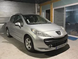 Peugeot 207 1.4 16v toute option