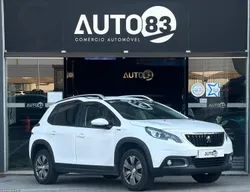 Peugeot 2008 1.2 PureTech Signature