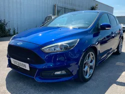 Ford Focus ST 250 CH Boite Manuelle Garantie 12Mois et révisée TL AUTOMOBILES