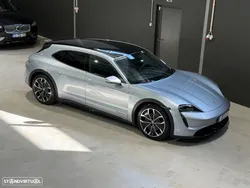 Porsche Taycan Cross Turismo 4