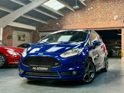 Ford Fiesta ST - 1.6L 182 ch - Spirit Blue, Bluetooth, Régulateur, Caméra de recul - Historique Ford - État remarquable
