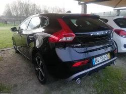 Volvo V40 R Design