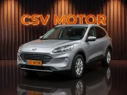 FORD Kuga 2.5 Duratec FHEV Titanium AWD Aut.
