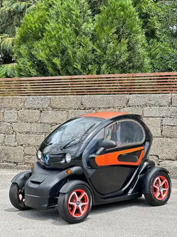 Renault Twizy 80