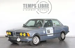 BMW 323i