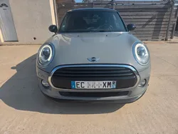 Mini 116cv boite auto en très bon état