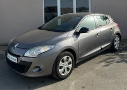 RENAULT MÉGANE 1.6 101CH Authentique Seconde Main Start and Stop Climatisation Garantie 1 an