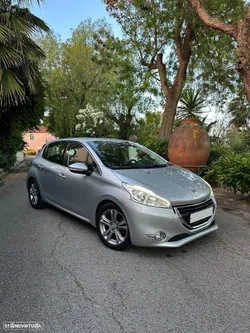 Peugeot 208 1.6 BlueHDi Active