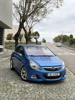 Opel Corsa 1.6 OPC