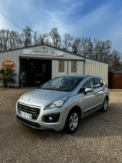 3008 Peugeot