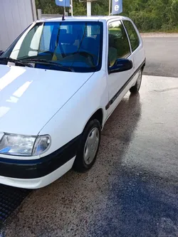 Vend Citroën saxo essence