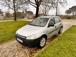 Opel Corsa C ano 2005