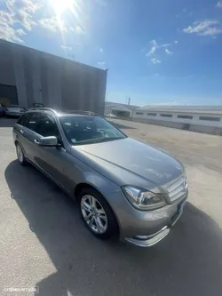 Mercedes-Benz C 220