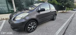Toyota Yaris 1.0 VVT-i AC Manual